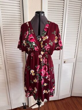 "Lock & Love" soft sundress wine color beautiful and comfy - M